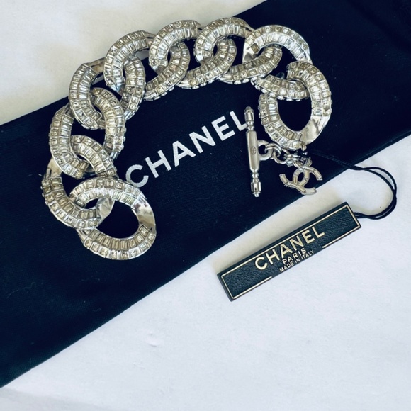 Authentic- Chanel Crystal Strass Link Bracelet - Picture 1 of 14